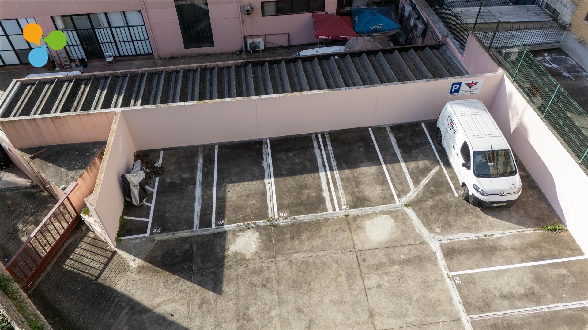Garagem  Arrendamento em Lordelo do Ouro e Massarelos,Porto