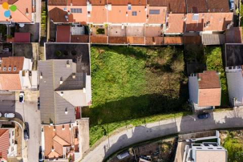 Lote de Terreno com 200 m² em Campo, Valongo