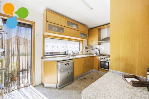 Moradia T3 em Pedrouços, a poucos minutos do Porto