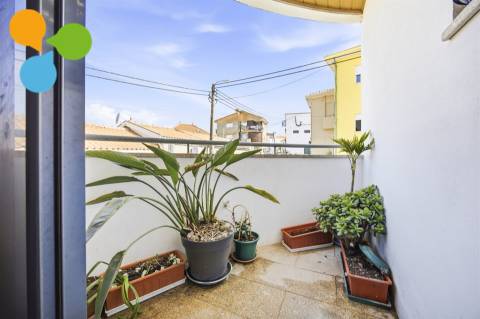 Moradia T3 em Pedrouços, a poucos minutos do Porto