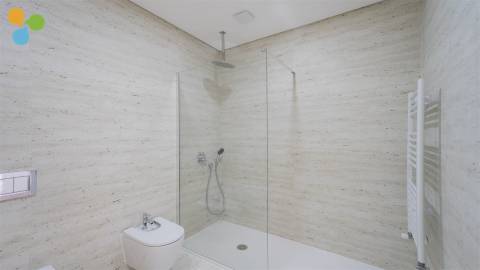 Moradia Isolada T4 Nova | Quinta da Ponte da Terra