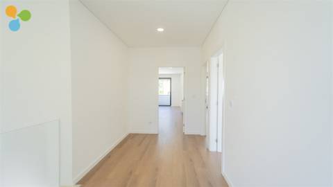 Moradia Isolada T4 Nova | Quinta da Ponte da Terra