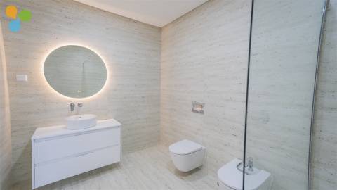 Moradia Isolada T4 Nova | Quinta da Ponte da Terra