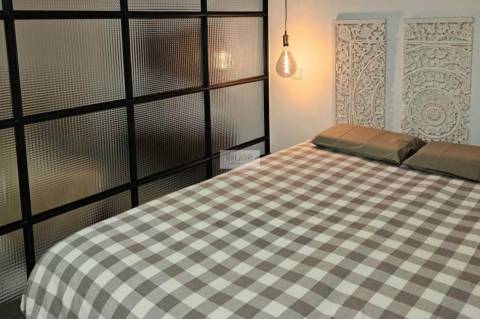 Apartamento T0 com terraço de 35m2 a Poente a 600 metros da praia, em Leça da Palmeira