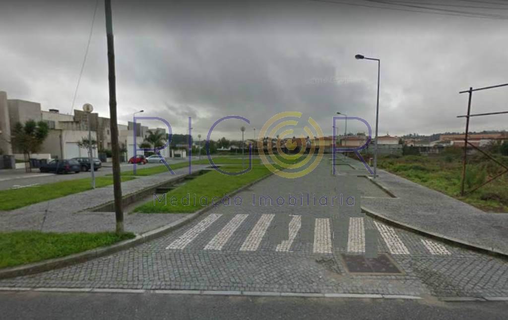 Lote de Terreno para construção de moradia no Castêlo da Maia