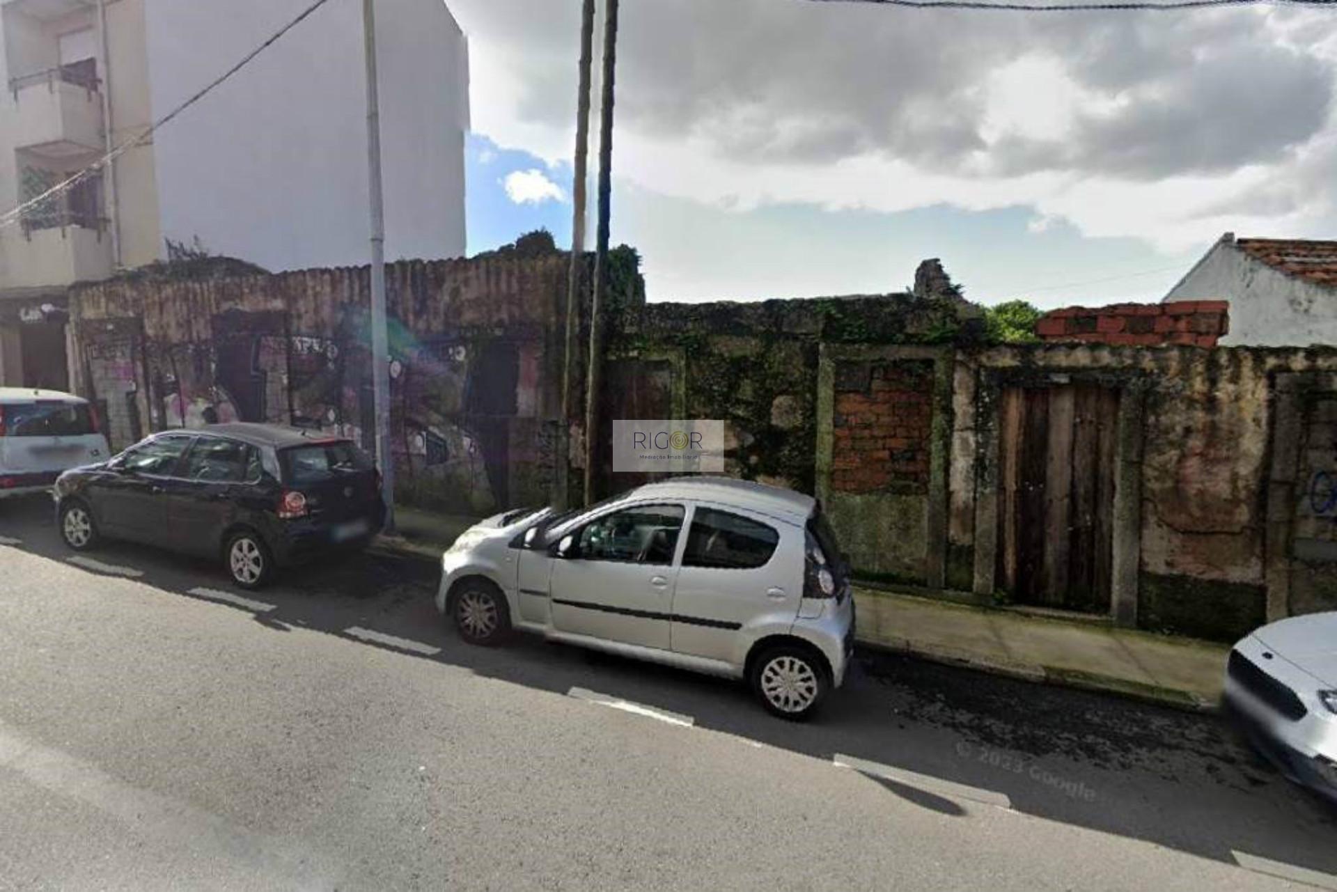 Excelente terreno para construção em altura em zona ARU