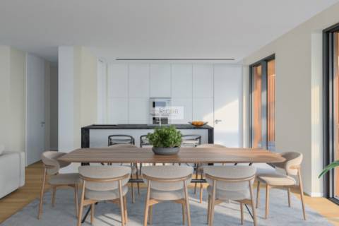 Apartamento T3 com varanda em construção
