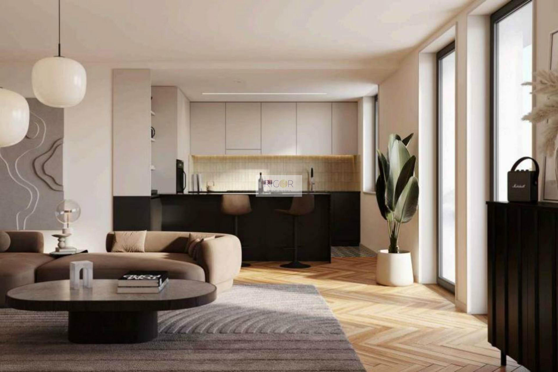 Apartamento T3 dúplex com jardim e varanda em construção a Cedofeita