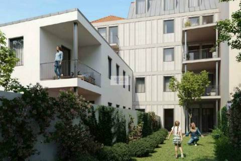 Apartamento T2+1 com terraço e varanda em construção a Cedofeita.