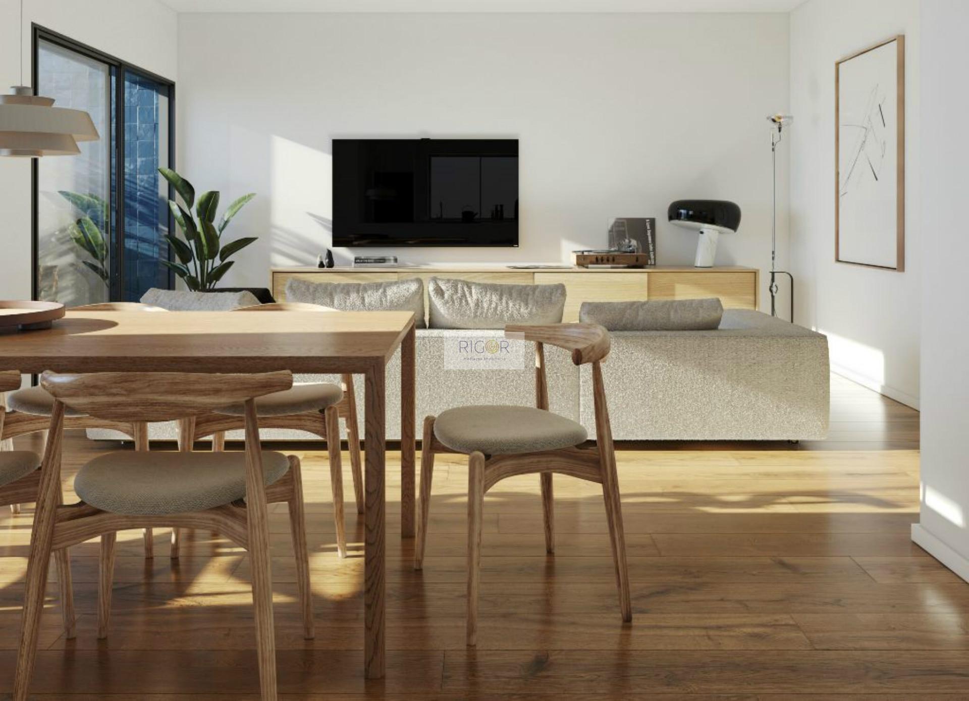 Apartamento T2 com varanda novo à Santa Rita