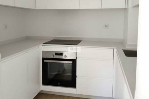 Apartamentos T1 com terraço em condomínio fechado entre a praia e o centro de Matosinhos