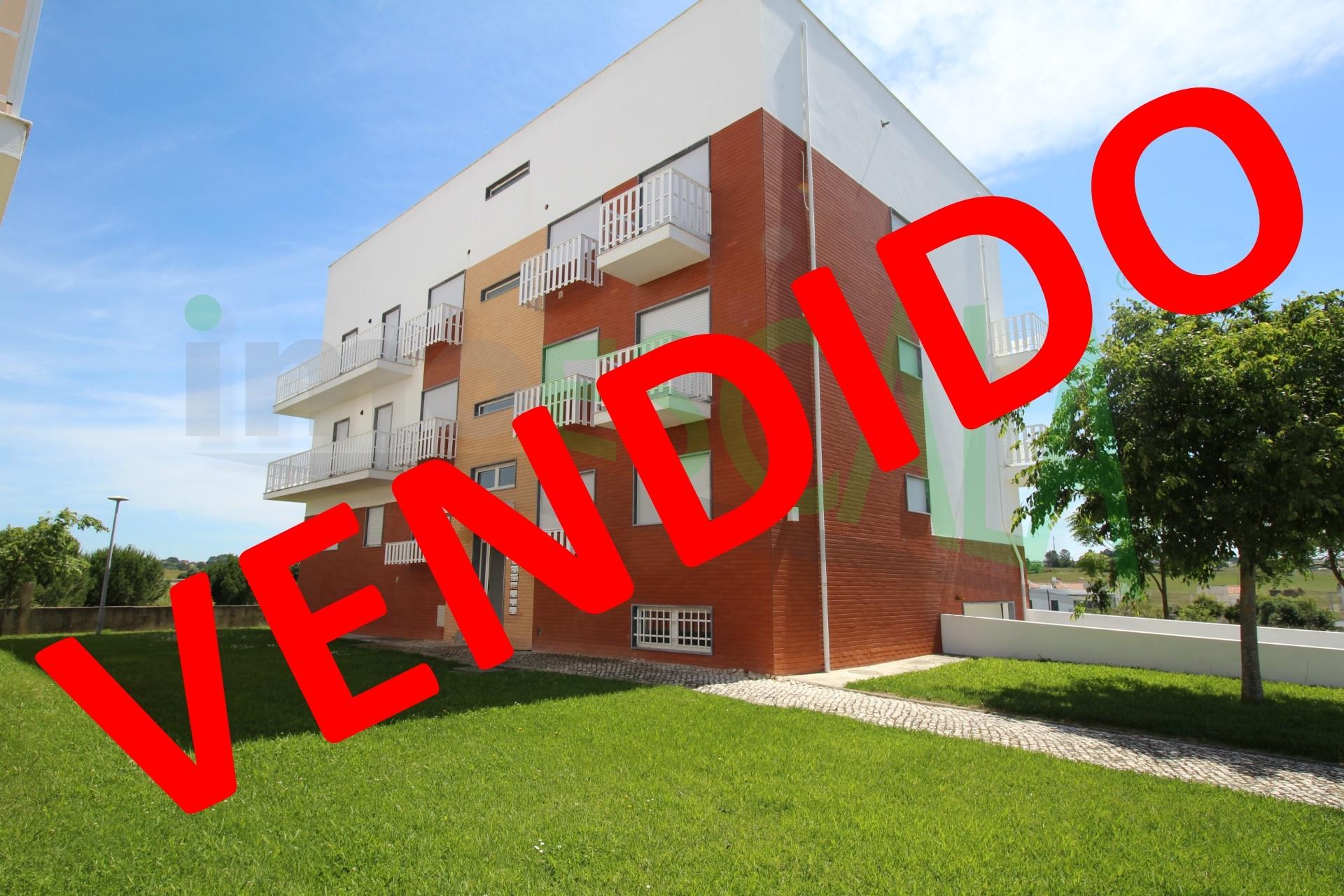 Apartamento T2 com Design Moderno
