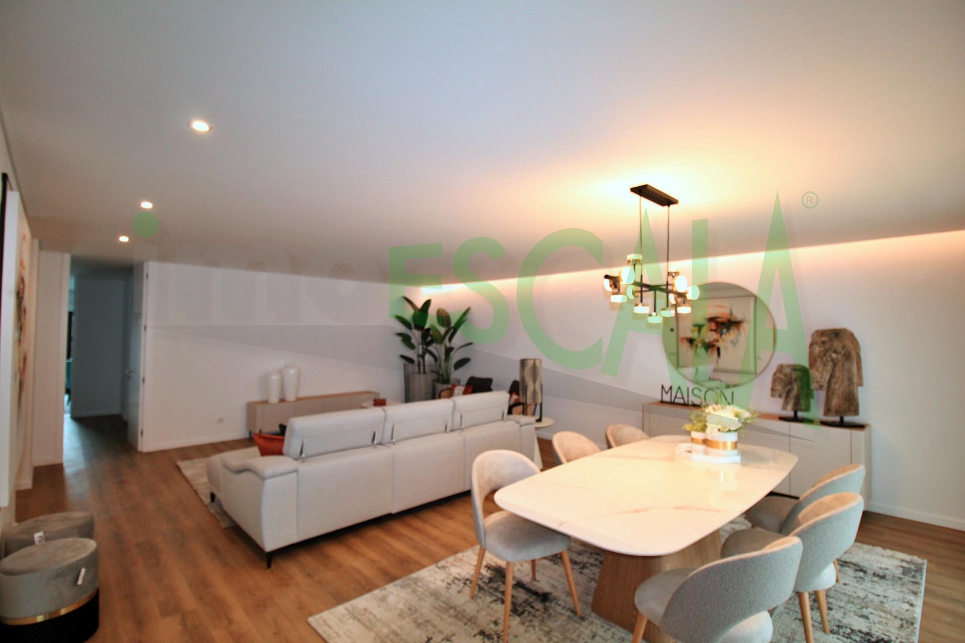 Apartamento T3 Venda em Santarém (Marvila), Santa Iria da Ribeira de Santarém, Santarém (São Salvador) e Santarém (São Nicolau),Santarém