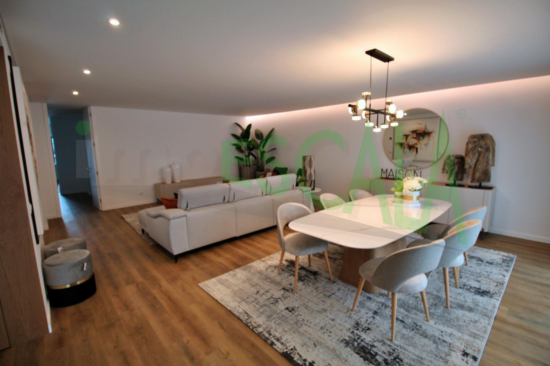 Apartamento T3 Venda em Santarém (Marvila), Santa Iria da Ribeira de Santarém, Santarém (São Salvador) e Santarém (São Nicolau),Santarém
