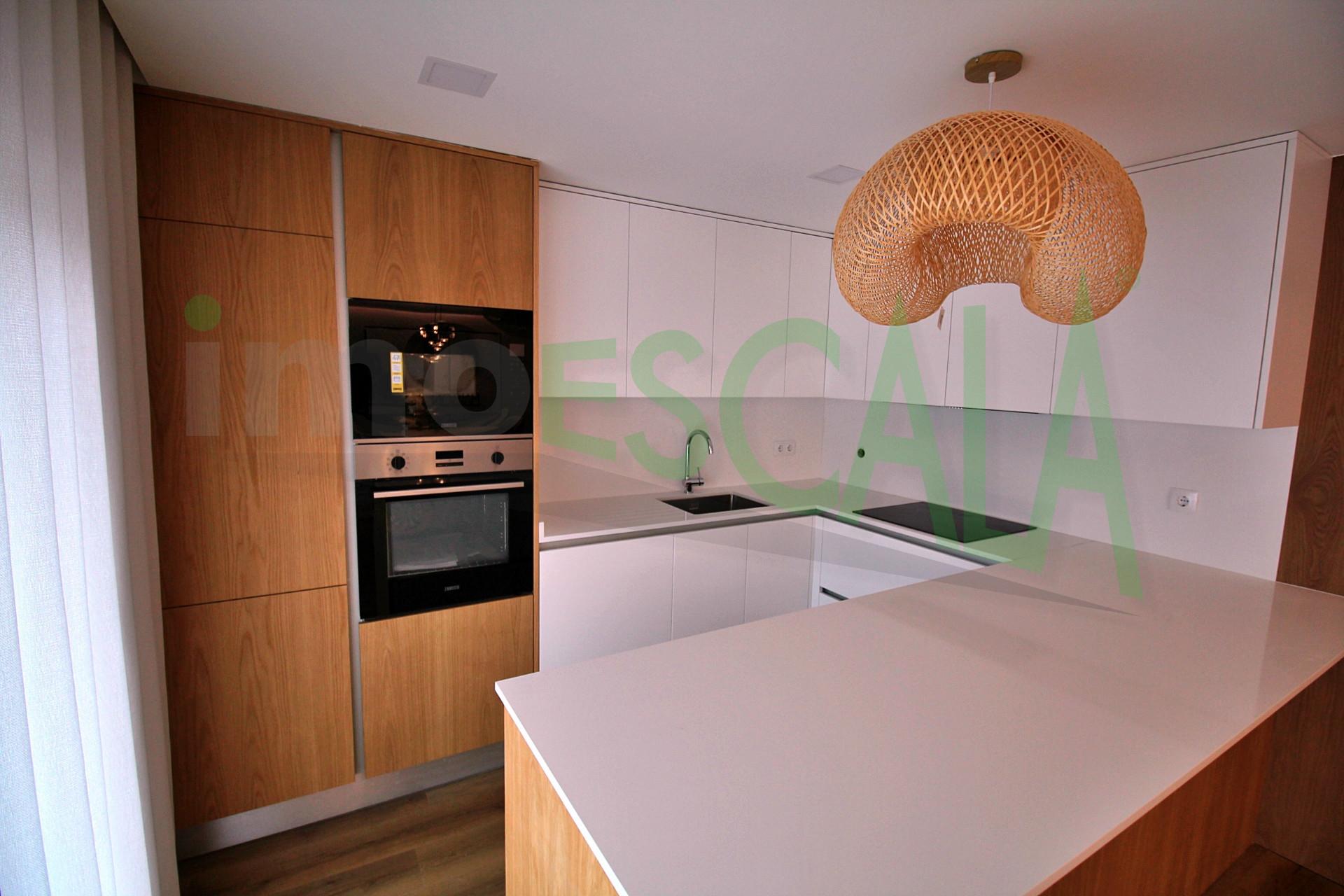 Apartamento T3 Venda em Santarém (Marvila), Santa Iria da Ribeira de Santarém, Santarém (São Salvador) e Santarém (São Nicolau),Santarém