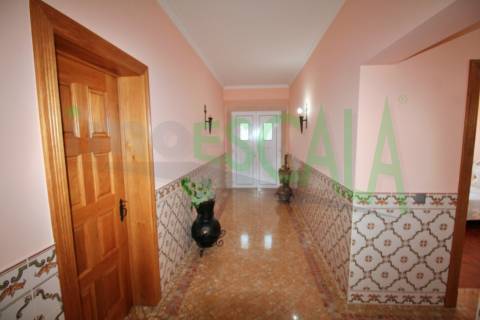 Moradia T4 de Luxo c/ Piscina no concelho de Almeirim