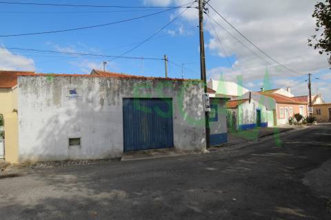Moradia Centenária para Restaurar