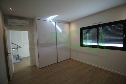 Moradia T4 isolada no concelho de Azambuja