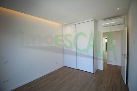 Moradia T4 isolada no concelho de Azambuja