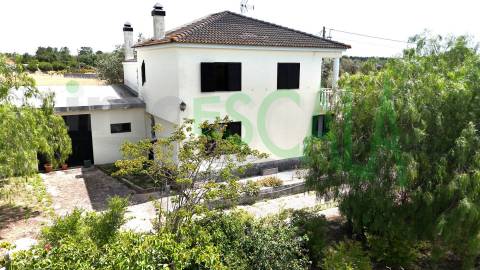 Moradia T4 c/piscina a 45min de Lisboa