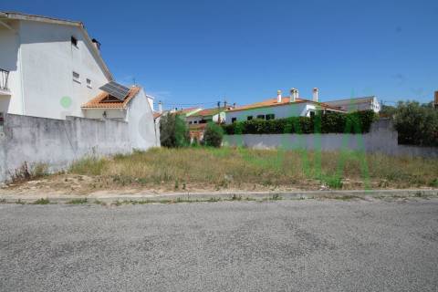 Terreno para construção de moradia no Cartaxo
