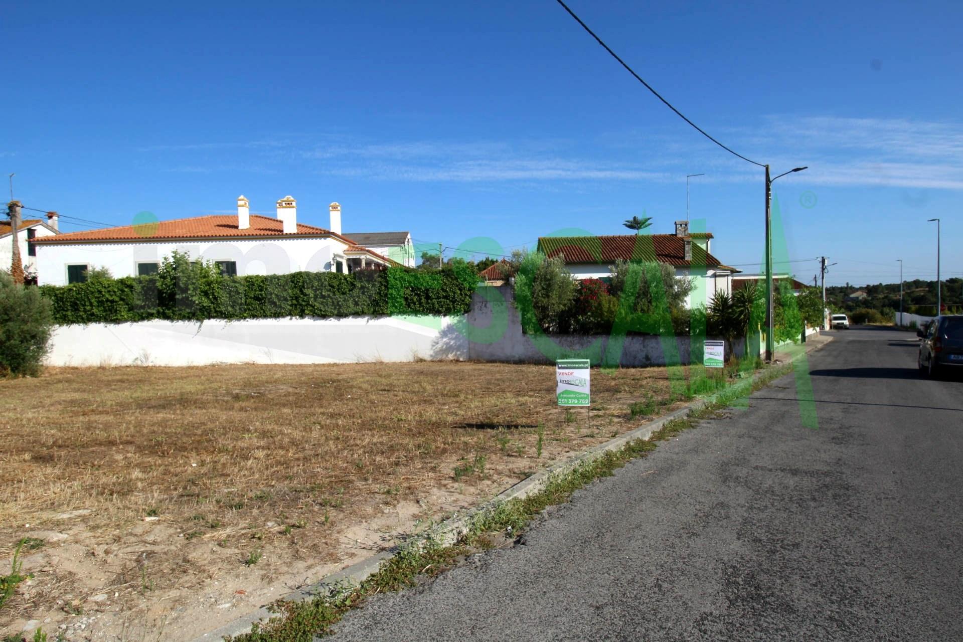 Terreno para construção de moradia no Cartaxo