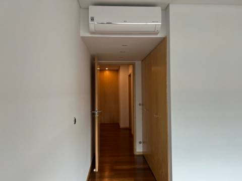 Apartamento T3 DUPLEX Venda em Glória e Vera Cruz,Aveiro