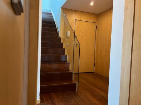 Apartamento T3 DUPLEX Venda em Glória e Vera Cruz,Aveiro