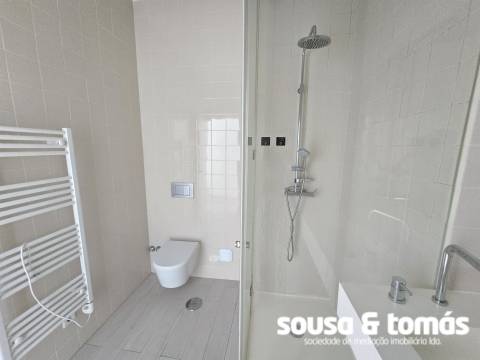 Apartamento T1 Arrendamento em Leiria, Pousos, Barreira e Cortes,Leiria