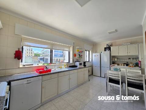 Quarto  Arrendamento em Leiria, Pousos, Barreira e Cortes,Leiria