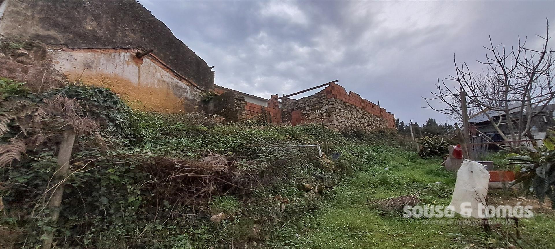 Moradia Devoluta T2 Venda em Batalha,Batalha