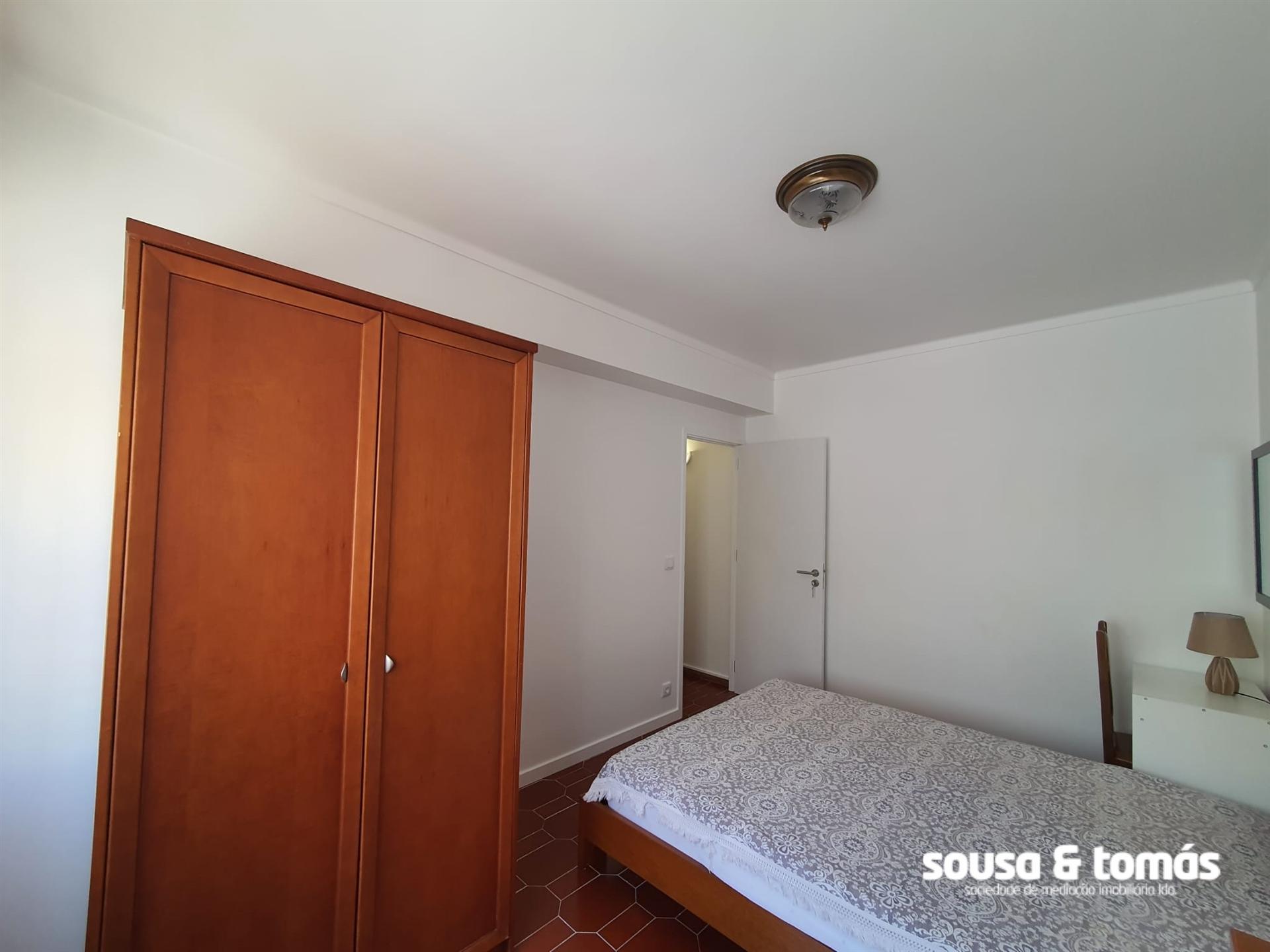 Quarto  Arrendamento em Leiria, Pousos, Barreira e Cortes,Leiria