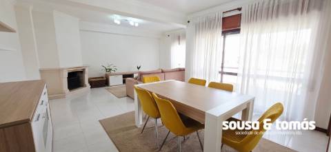 Apartamento T3 Arrendamento em Leiria, Pousos, Barreira e Cortes,Leiria
