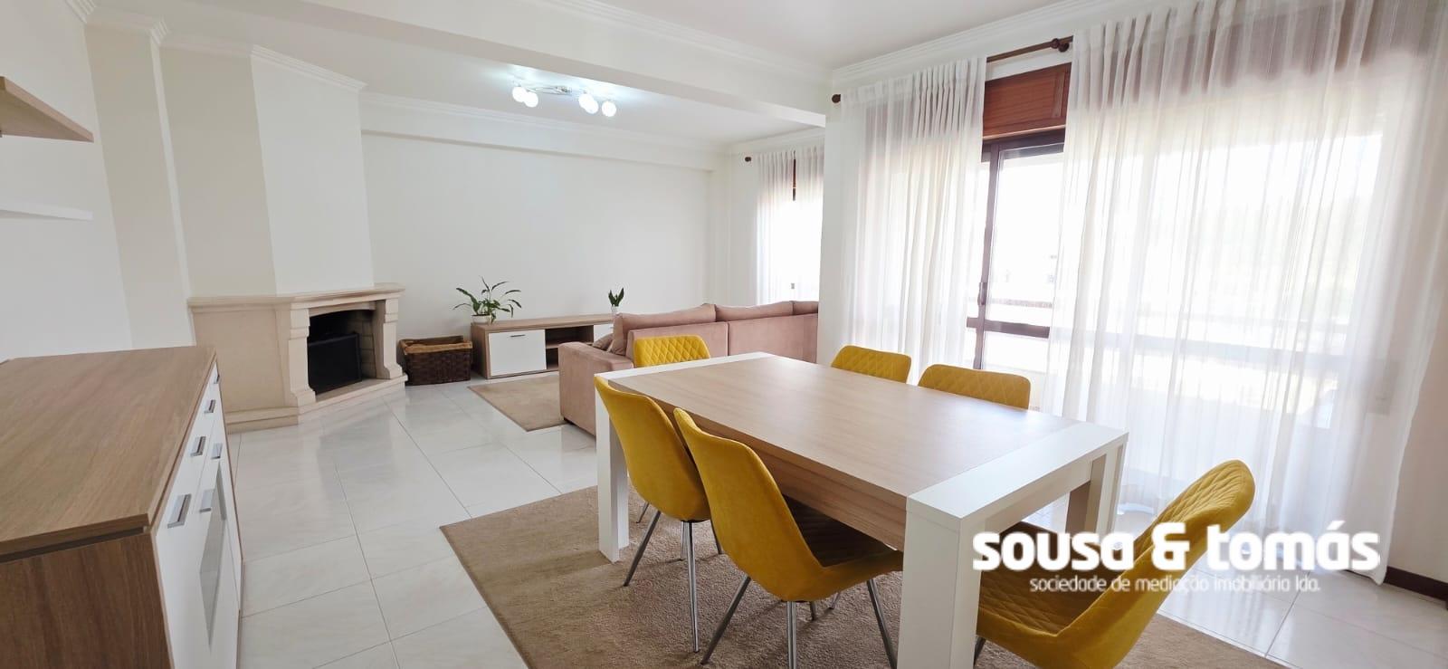 Apartamento T3 Arrendamento em Leiria, Pousos, Barreira e Cortes,Leiria