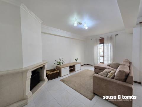 Apartamento T3 Arrendamento em Leiria, Pousos, Barreira e Cortes,Leiria