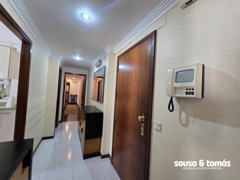 Apartamento T3 Arrendamento em Leiria, Pousos, Barreira e Cortes,Leiria
