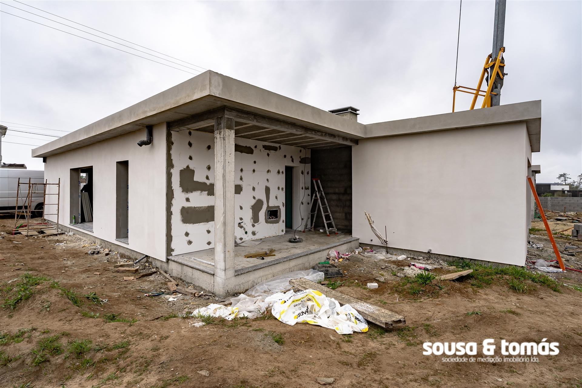 Moradia T3 Venda em Souto da Carpalhosa e Ortigosa,Leiria