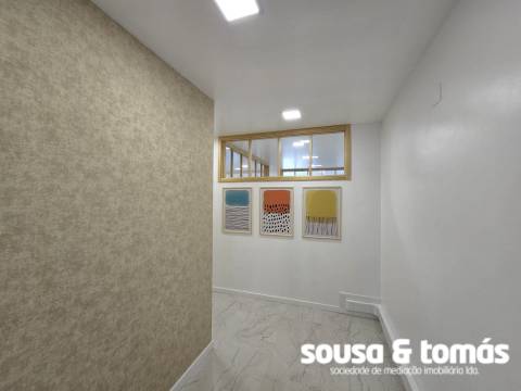 Escritório  Arrendamento em Marrazes e Barosa,Leiria