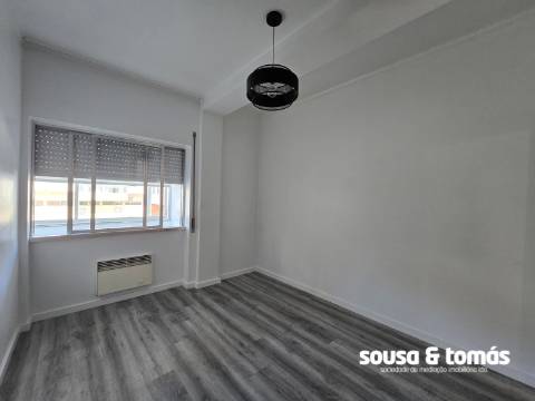 Apartamento T1 Arrendamento em Leiria, Pousos, Barreira e Cortes,Leiria