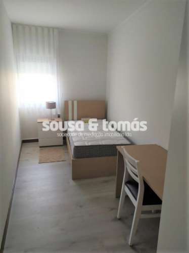 Quarto  Arrendamento em Leiria, Pousos, Barreira e Cortes,Leiria