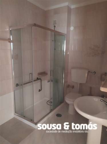 Quarto  Arrendamento em Leiria, Pousos, Barreira e Cortes,Leiria