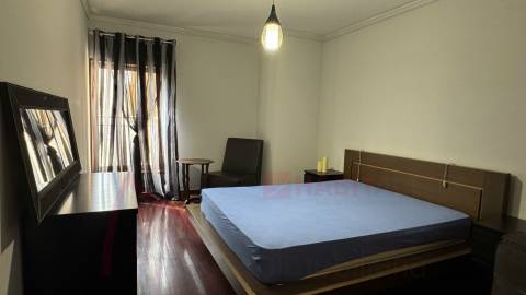 Apartamento T3 Mobilado com Terraço para arrendamento em S. Vítor, Braga