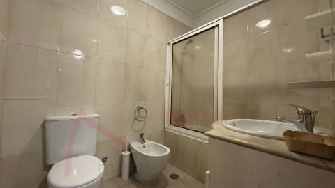 Apartamento T3 Mobilado com Terraço para arrendamento em S. Vítor, Braga