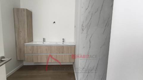 MORADIA T3 A VENDA | CONFORTO, DESIGN E QUALIDADE EM PÓVOA DE LANHOSO, BRAGA