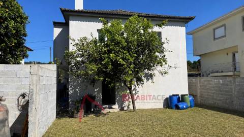 Moradia Individual em Arentim