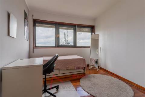 Apartamento T4 Mobilado à Venda em São Vicente, Braga