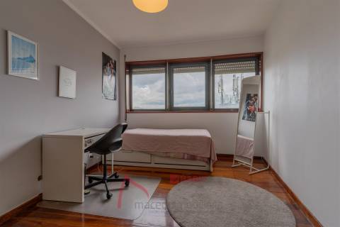 Apartamento T4 Mobilado à Venda em São Vicente, Braga