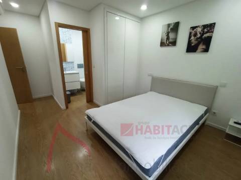 Apartamento T3 Remodelado em São José de São Lázaro - Excelente Oportunidade de Investimento
