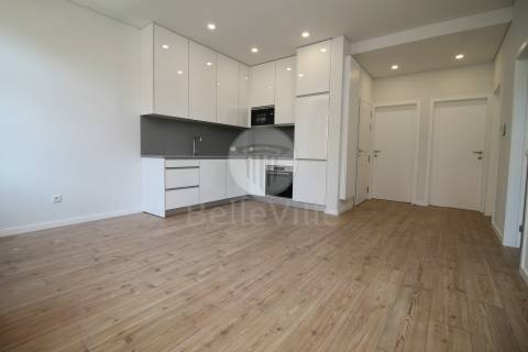 Apartamento T2 Arrendamento em Barcelos, Vila Boa e Vila Frescainha (São Martinho e São Pedro),Barcelos