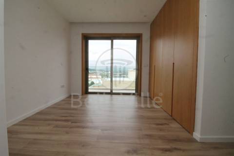 Apartamento T2 Arrendamento em Real, Dume e Semelhe,Braga